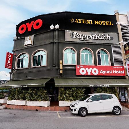 Super Oyo 707 Ayuni Hotel Bangi Buitenkant foto