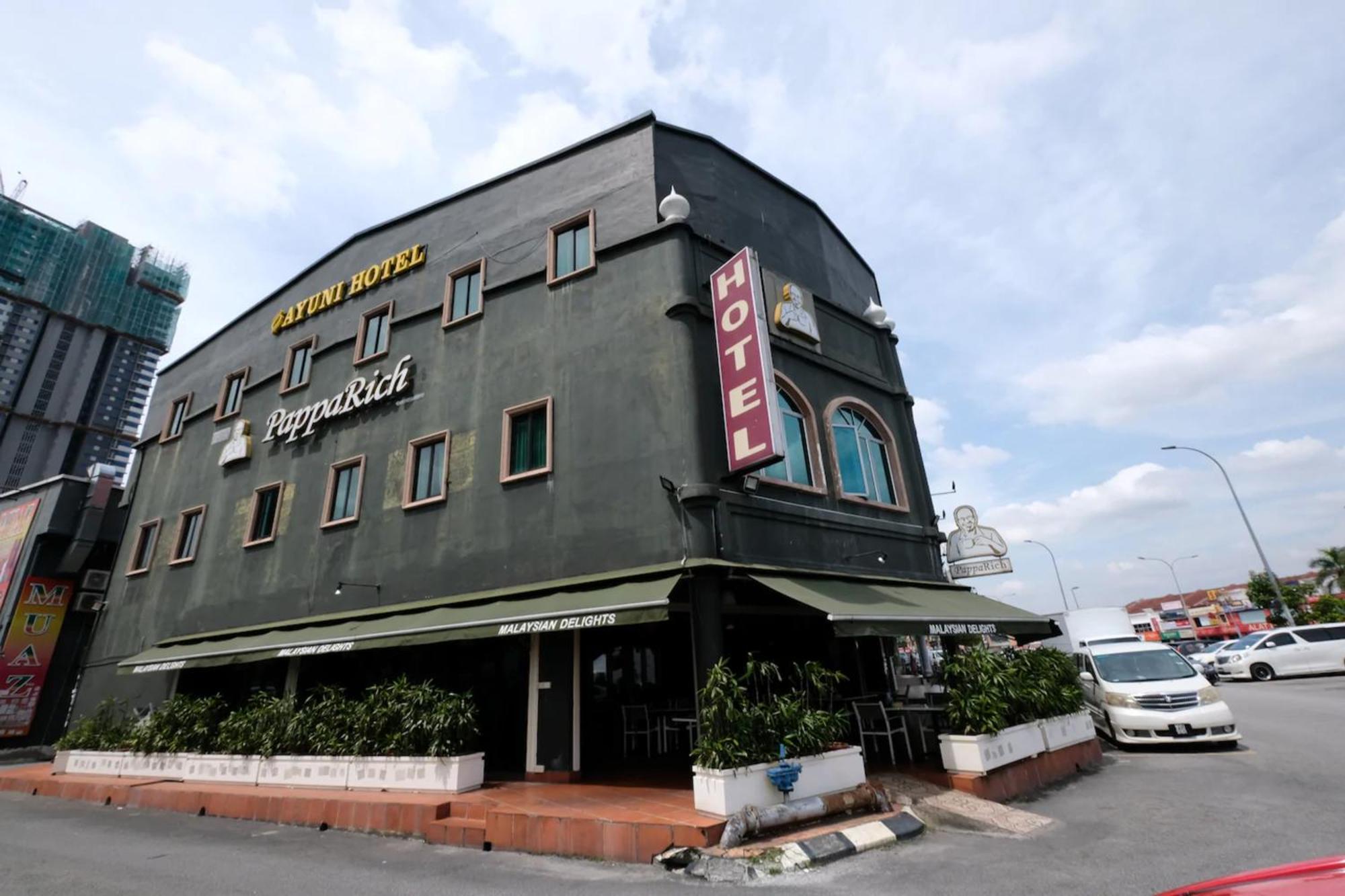 Super Oyo 707 Ayuni Hotel Bangi Buitenkant foto