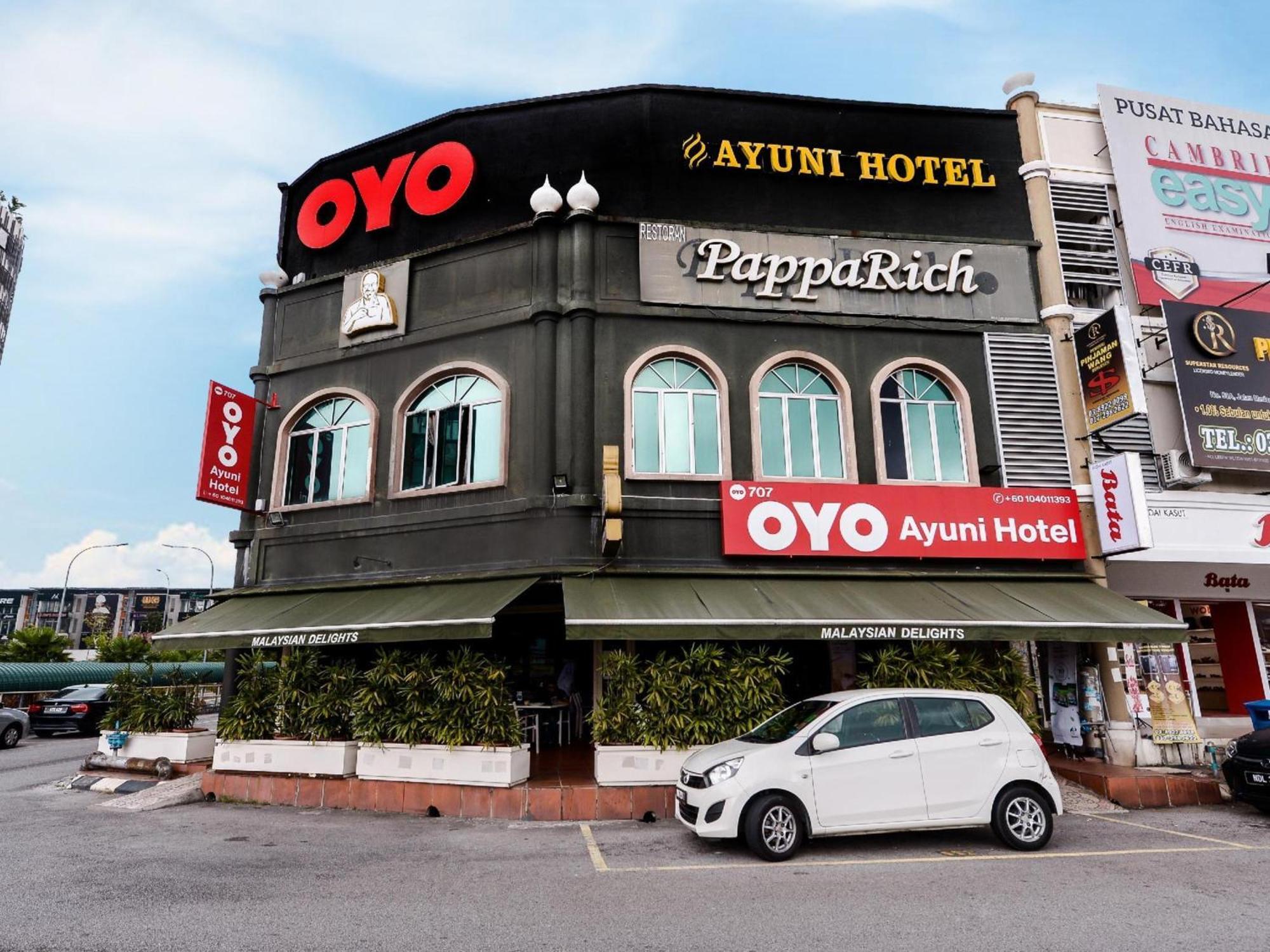 Super Oyo 707 Ayuni Hotel Bangi Buitenkant foto